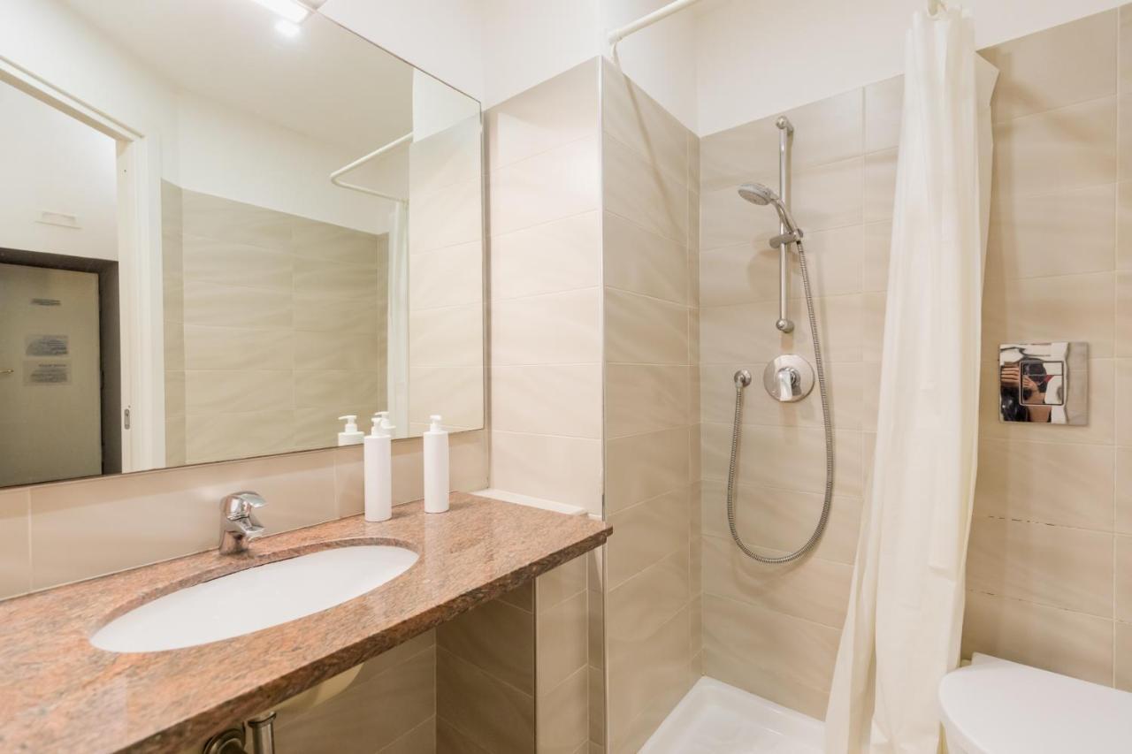 Appartamento Palazzo Firrao, *