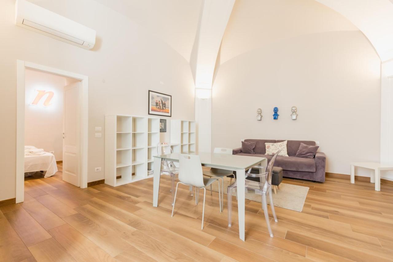 Palazzo Firrao, Appartamento *