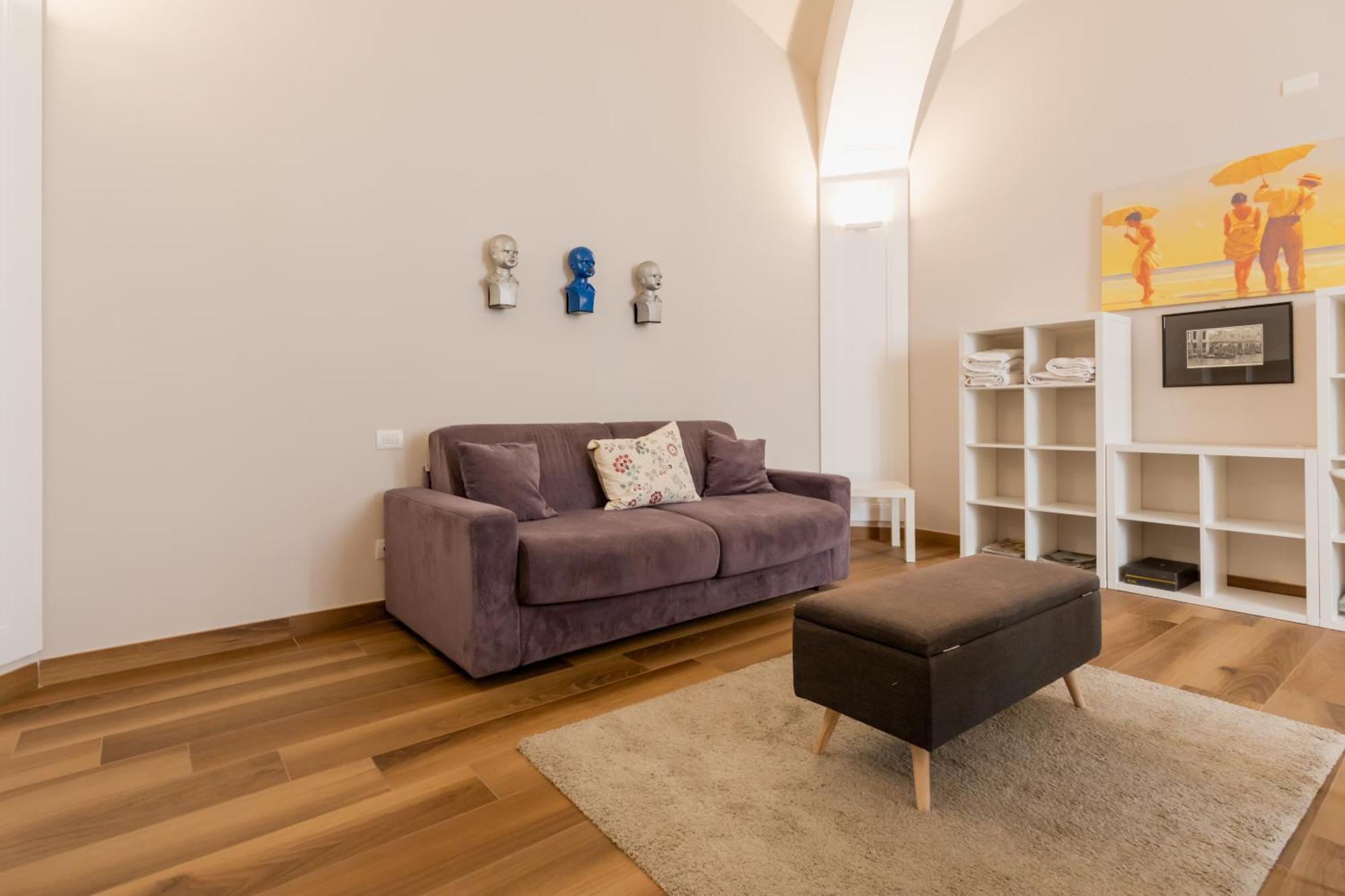 Appartamento Palazzo Firrao, Napoli